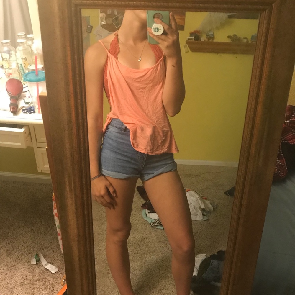 Salmon low cut tank top